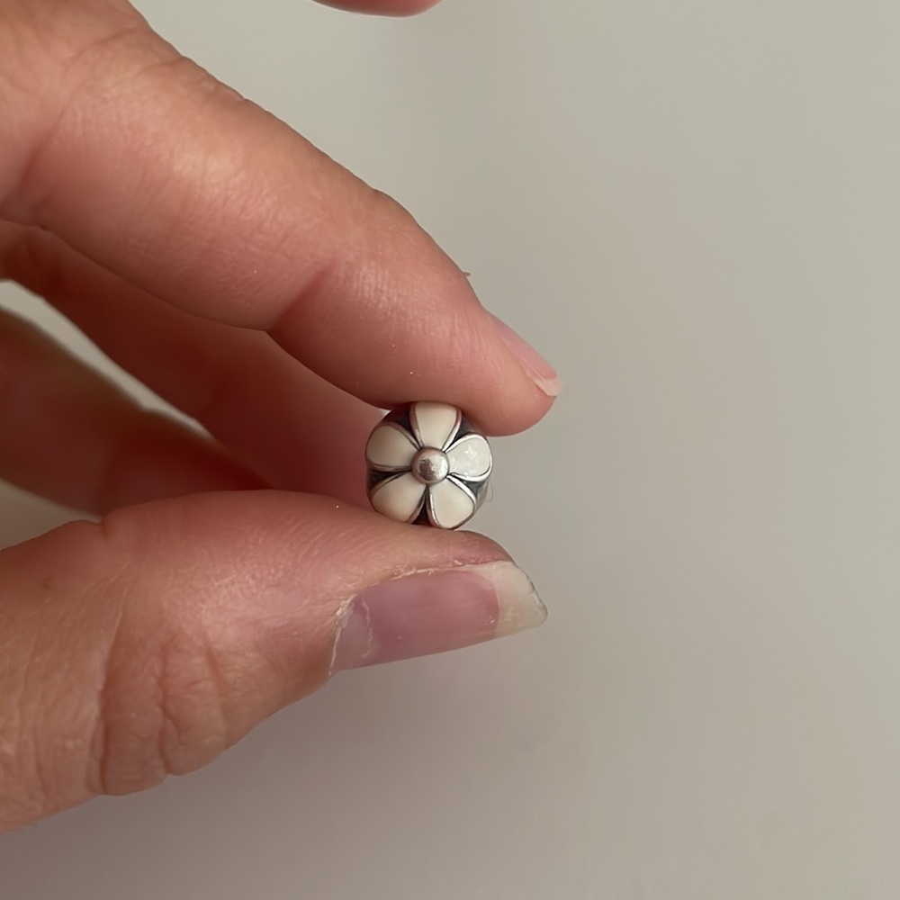 White Flower Pandora Clip Charm